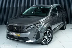 Peugeot 5008 1.2 PureTech Allure EAT8