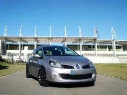 Renault Clio III RS by Renault Sport