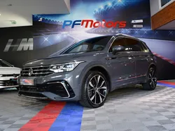 Volkswagen Tiguan R-Line 2.0 TDI 200 DSG 4Motion GPS Virtual ACC DCC Attelage Volant Chauffant Lumière d'Ambiance IQ Light JA 20