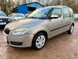 Skoda roomster 1.4l tsi 90cv finition ambiente 251.000kms 03/2010 clim