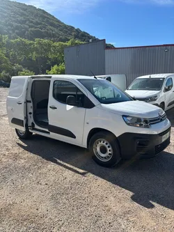 CITROËN BERLINGO 1l6 HDI 75CH 3 PLACES (attelage)