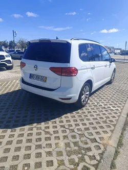 VW Touran 7 lugares
