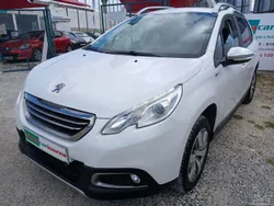 Peugeot 2008 1.2 puretech style