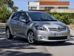 Toyota Auris 1.4 D-4D Sport 127 mil quilometros Nacional