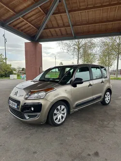 CITROEN C3 PICASSO 1.4i 95 CV pour professionnel