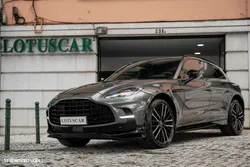 Aston Martin DBX 707