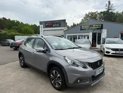 Peugeot 2008 1.2 ptech 110 allure bva kit distribution neuf
