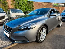 Volvo v40 momentum 2.0d 120cv 138000kms