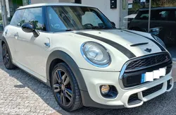 MINI 3 Portas Cooper S Sport Aut.