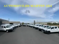 TOYOTA Hilux 2.5D-4D Cabina Doble GX 4x4