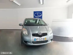 Toyota Yaris 1.0 VVT-i AC