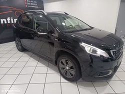 Peugeot 2008 1.2 PureTech Style