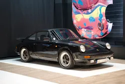 Porsche 911 3.0 SC | BVM5 | Aileron turbo | Lave-phare | Climatisation | À partir de 854/mois
