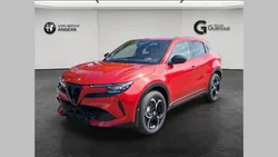 Alfa Romeo Junior 1.2 Ibrida 145 ch e-DCT6 Speciale