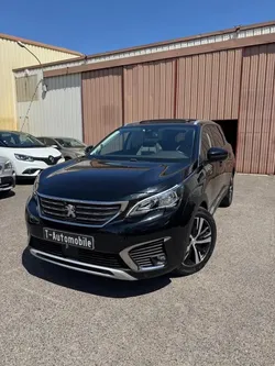 Peugeot 5008 II 1.6 BLUEHDI 120 ALLURE EAT6 / TOIT PANO / CAMERA / CARPLAY