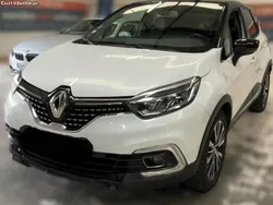 Renault Captur 1.2 TCe Initiale Paris EDC