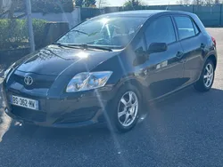 Toyota Auris 1.4 D-4D 90ch Luna Faibles Kms CT OK Vierge CLIM