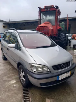 Opel Zafira 2.0