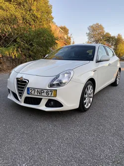 Alfa Romeo Giulietta Hatchback