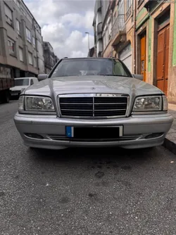 Mercedes-Benz C 220 D