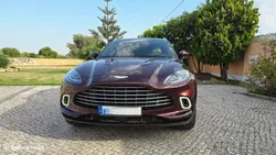Aston Martin DBX Standard