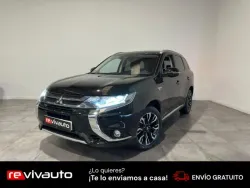 MITSUBISHI Outlander PHEV Kaiteki 4WD