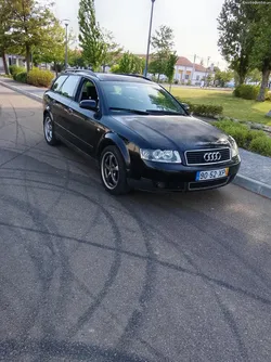 Audi A4 (8E)