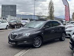 Lancia Delta 1.9 MJT TwinTurbo 190ch Platinum - Xénon / CarPlay / Toit Ouvrant