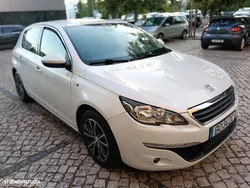 Peugeot 308 1.2 PureTech Style J17