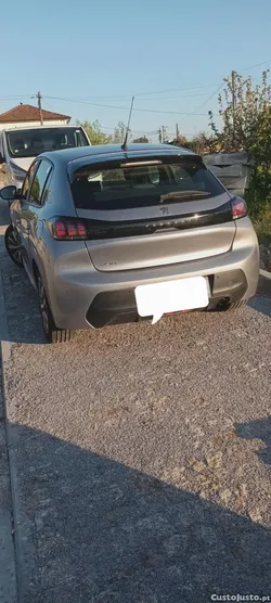 Peugeot 208 1200