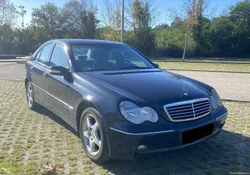 Mercedes-Benz C 220 Avantgarde Caixa 6