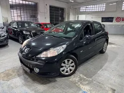 Peugeot 207 1.4l vti 95cv 2009 GPS 140000km 4990