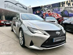 Lexus RC 300h Luxury