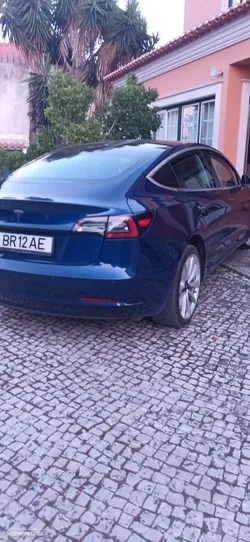 Tesla Model 3 Standard Range Plus RWD