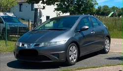 Civic 8 phase 2 1,8 i-vtec 140cv 85700km toujours suivi chez Honda carnet d’entretien entièrement tamponnés + factures et anciens contrôles techniques deuxième main possibilité de passage à l’éthanol