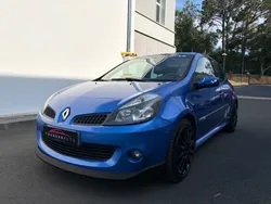RENAULT CLIO III 2.0 16V 200 Renault Sport