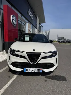 Alfa Romeo Junior 1.2 Ibrida 145 ch e-DCT6 Speciale 5p