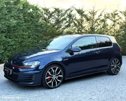 VW Golf GTI Performance BlueMotion DSG