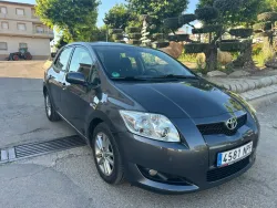 Toyota Auris 2.0D-4D Advance