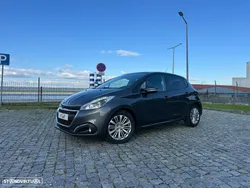 Peugeot 208 1.5 BlueHDi Signature