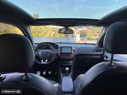 Peugeot 208 GTI 200 THP