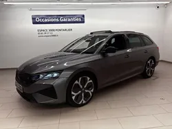 Skoda Octavia COMBI 2.0 TSI 265 ch DSG7 RS