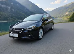 Opel Astra Sport Tourer Lux