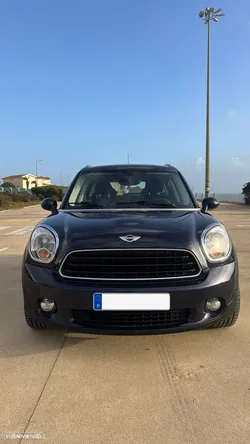 MINI Countryman One D