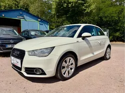 Audi a1 1.6l tdi 90cv finition ambition 191.500kms 09/2011 clim gps régulateur de vitesse fermeture centralisée
