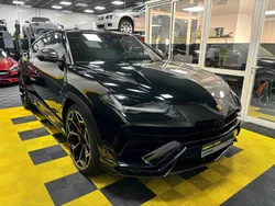 Lamborghini URUS 4.0 V8 666 cv Performante bva 8 origine France 71000 d'options tva récupérable