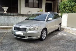 Toyota Avensis SW 2.0 D-4D SOL 116 CV - NACIONAL