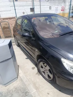PEUGEOT 307 2.0HDI XS