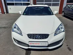 Hyundai Genesis 3.8 V6 303CH - 1ère Main - Historique D'Entretien Complet - Régulateur - Toit Ouvrant - 90000KM