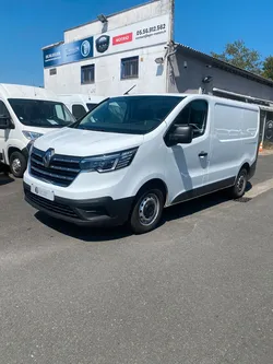 Renault Trafic 2.0L 130cv TVA RECUPERABLE 32600KM